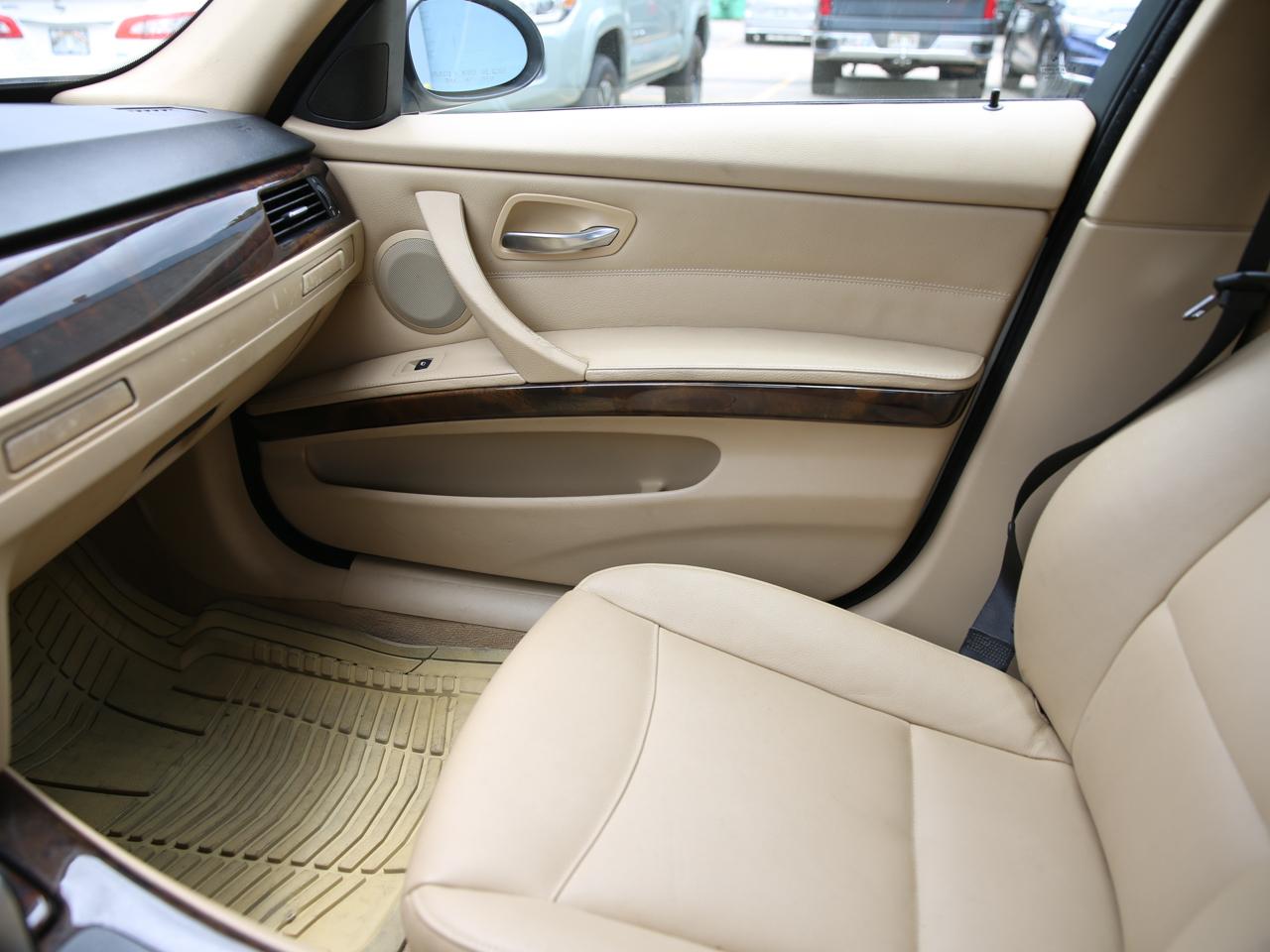 BMW 3 Series  2008