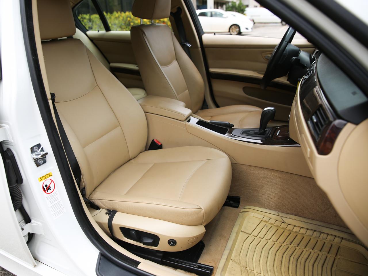BMW 3 Series  2008