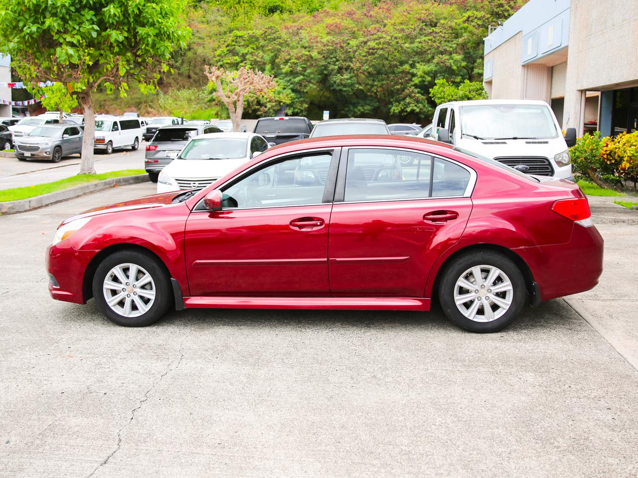 Subaru Legacy  2011
