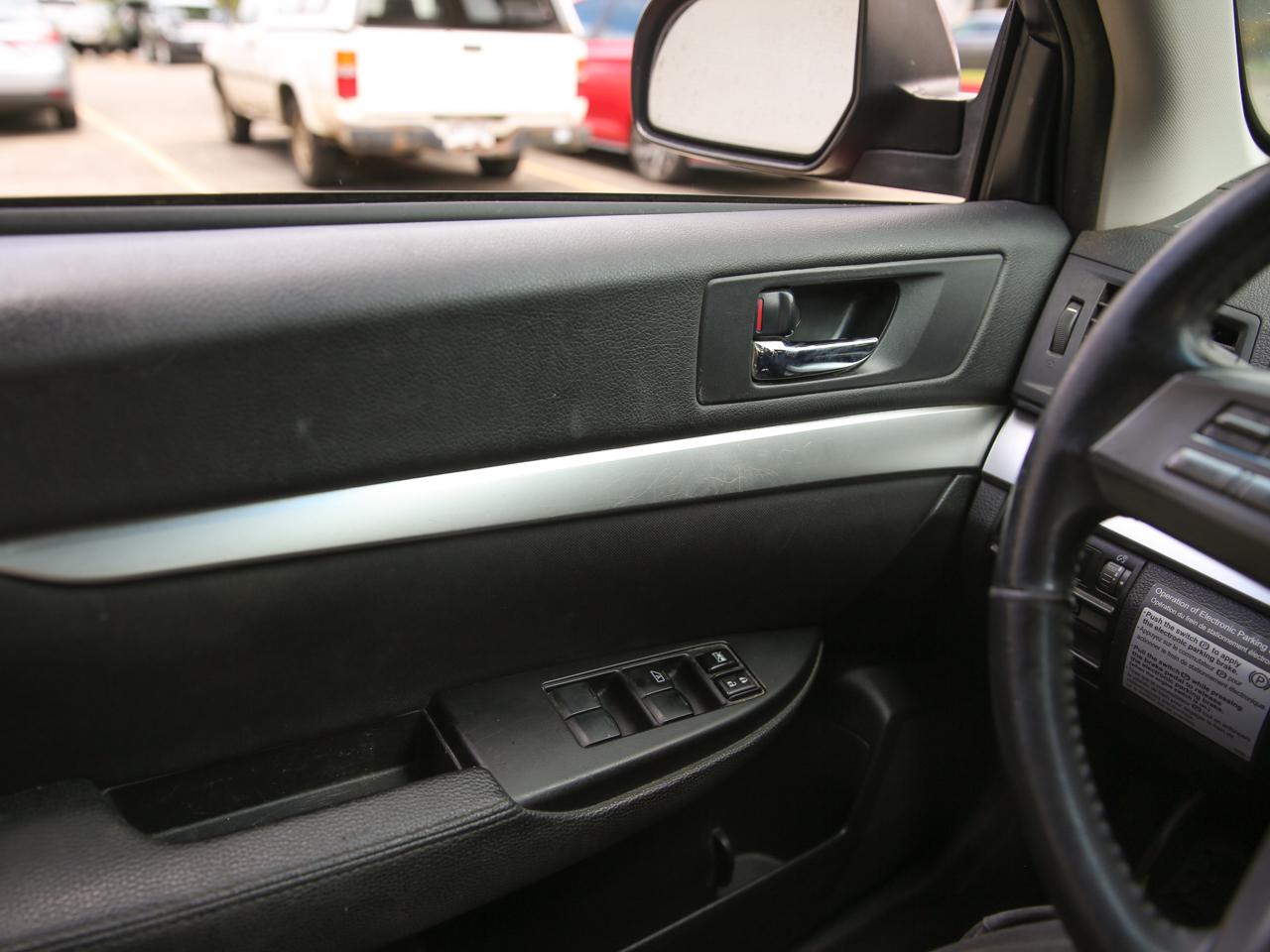 Subaru Legacy  2011