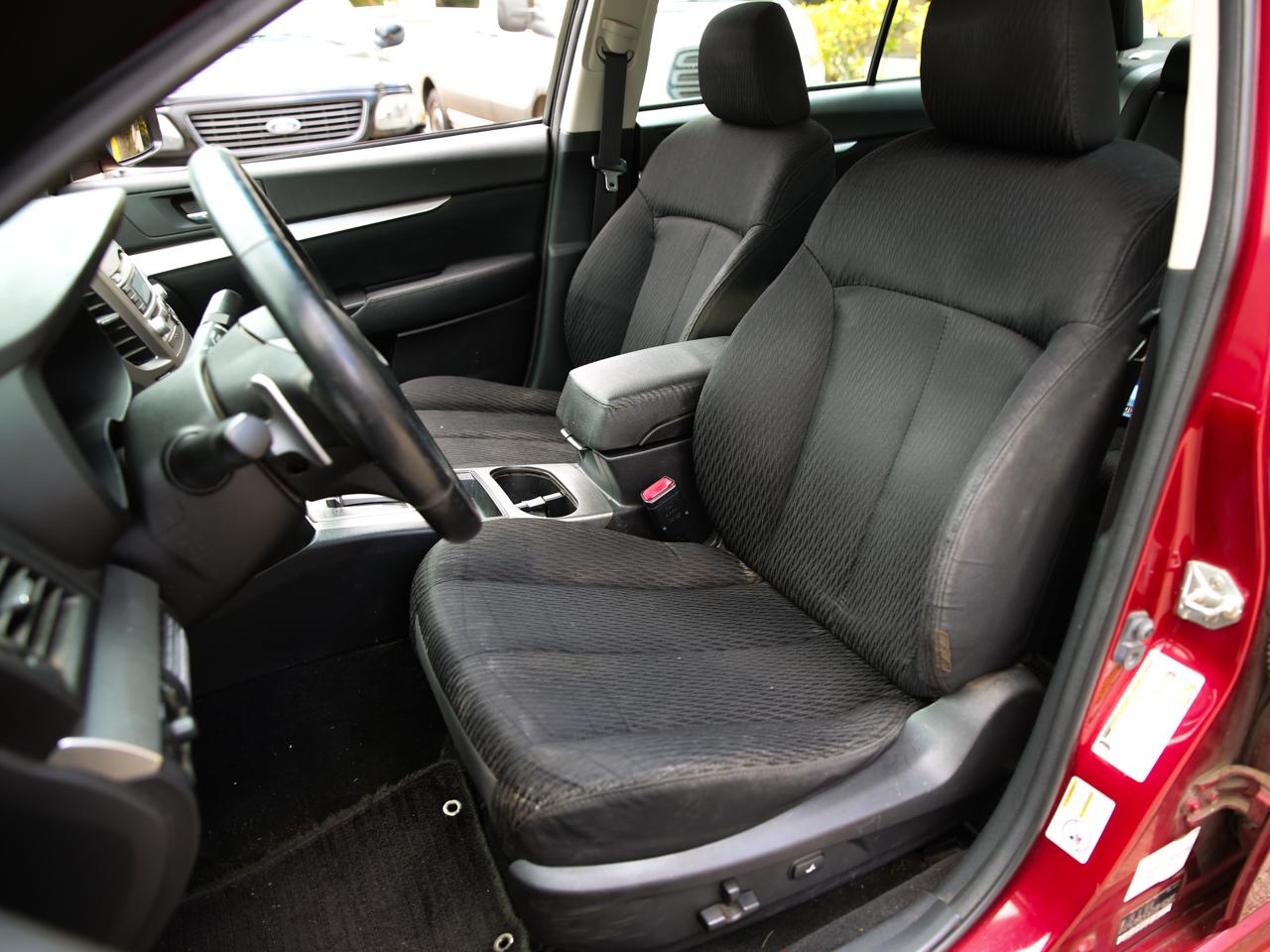 Subaru Legacy  2011