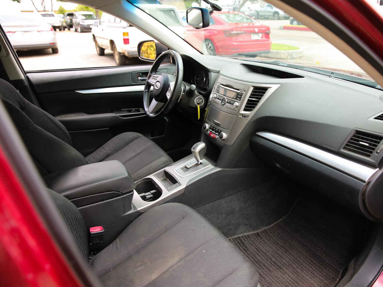 Subaru Legacy  2011