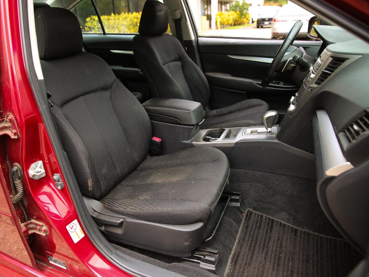 Subaru Legacy  2011