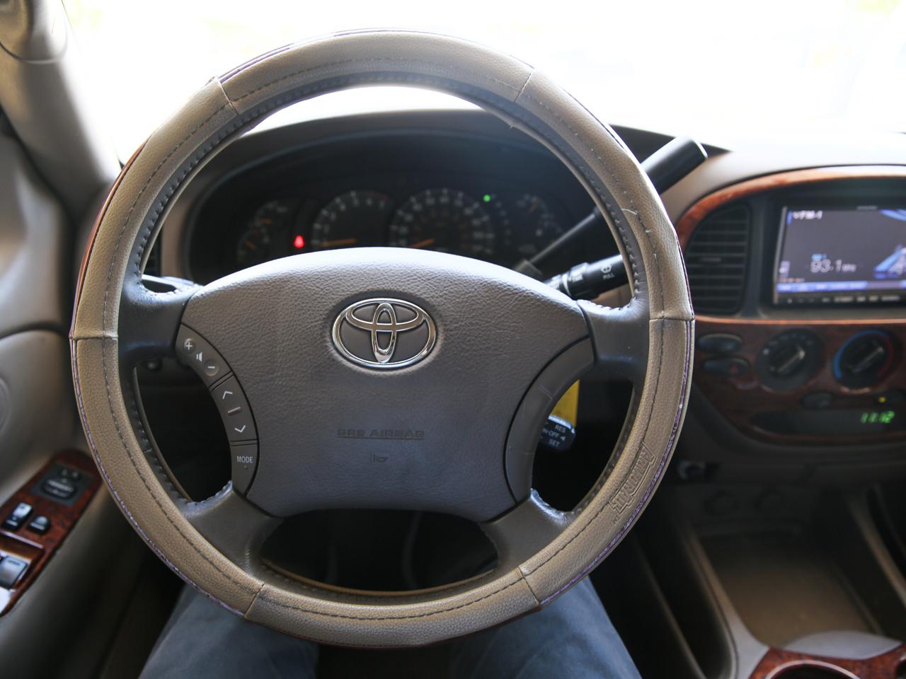 Toyota Tundra  2003