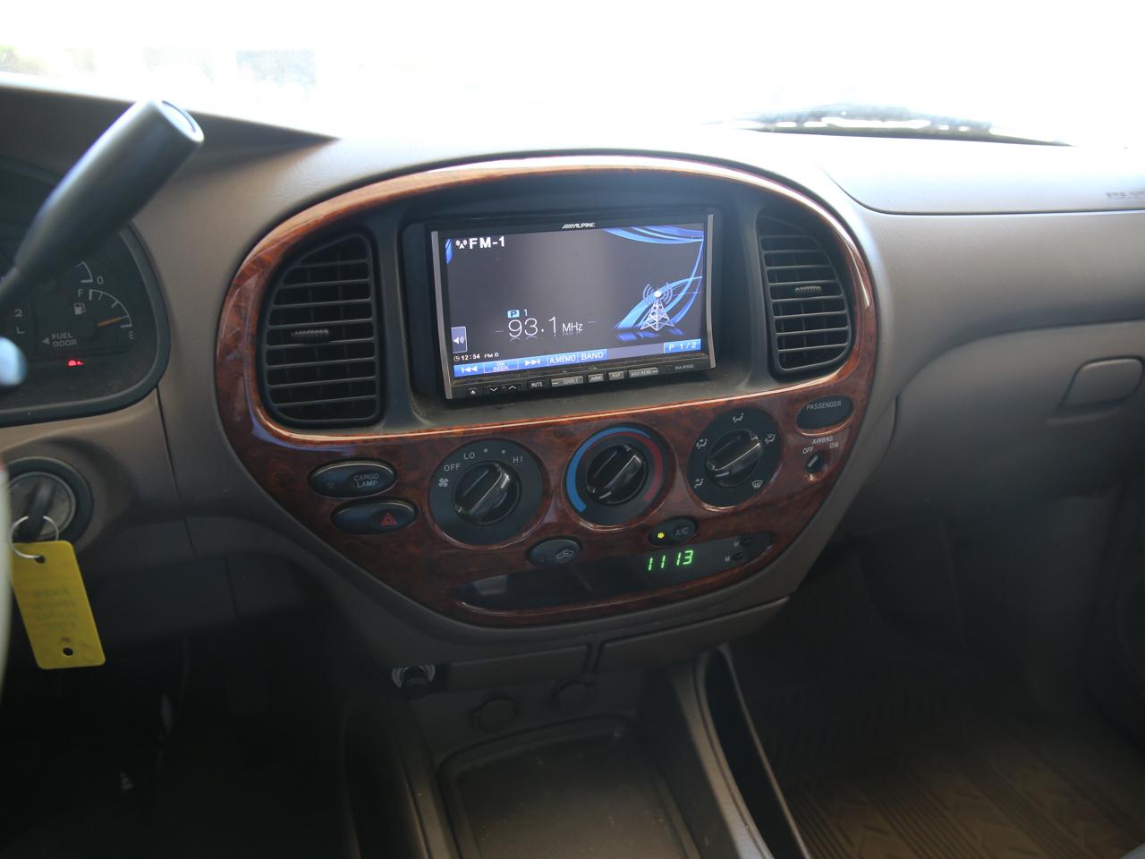 Toyota Tundra  2003