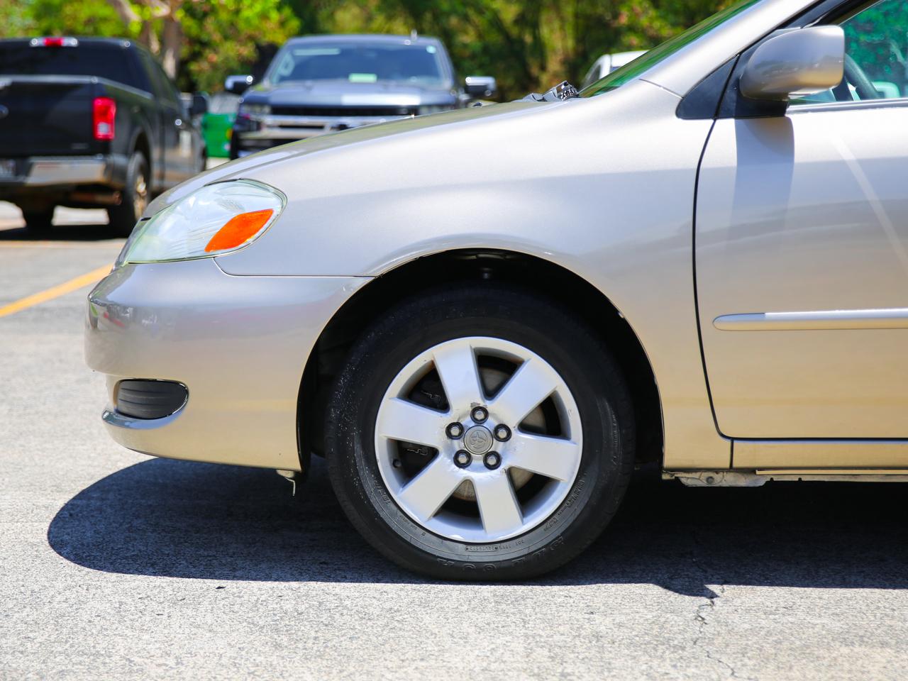 Toyota Corolla  2005