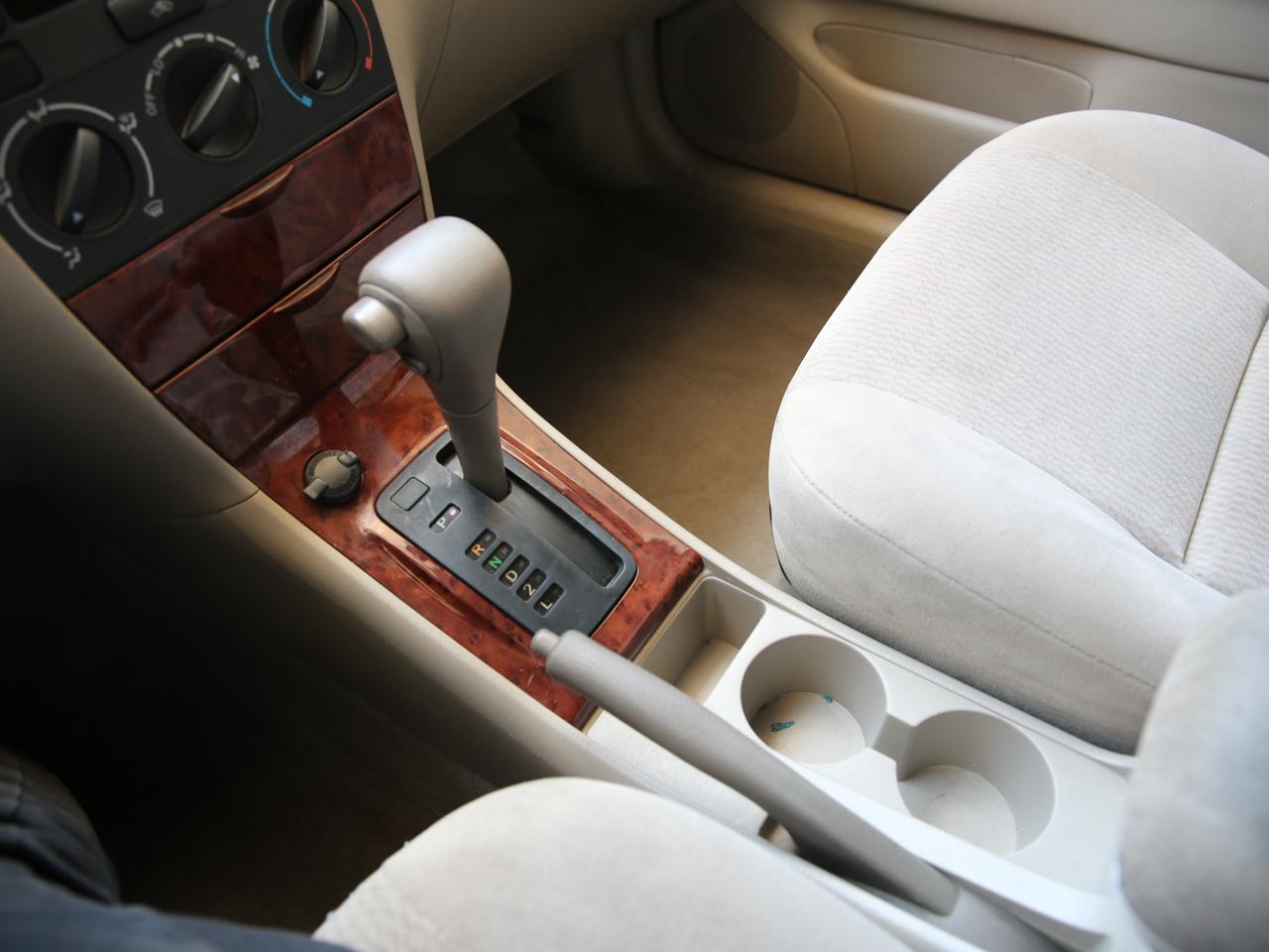 Toyota Corolla  2005