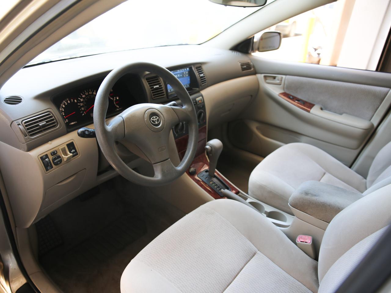 Toyota Corolla  2005