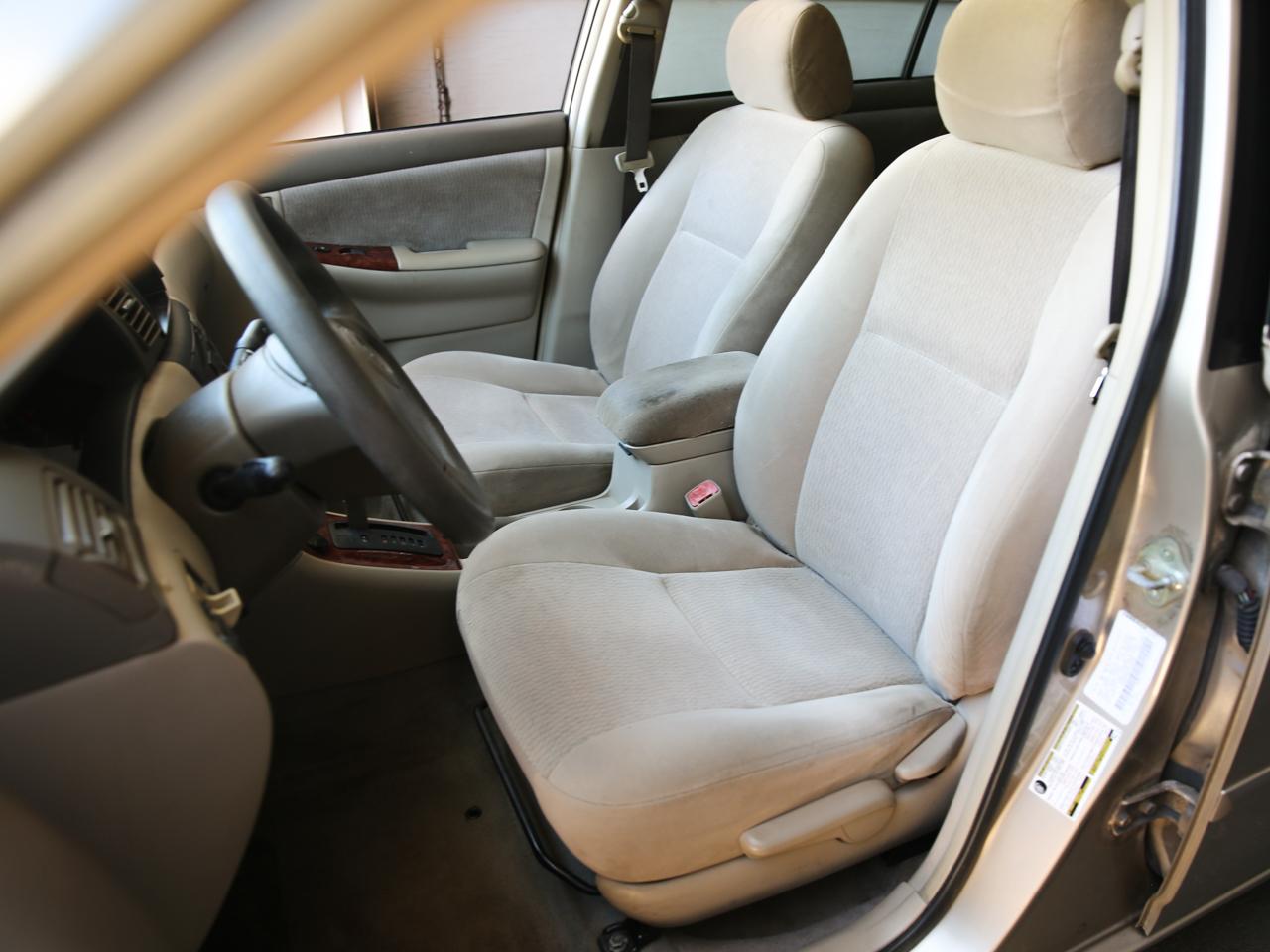 Toyota Corolla  2005