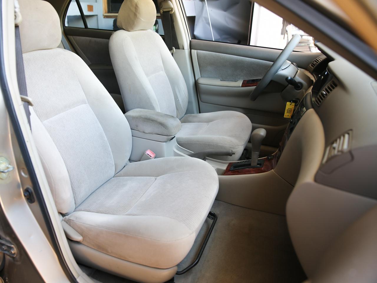 Toyota Corolla  2005