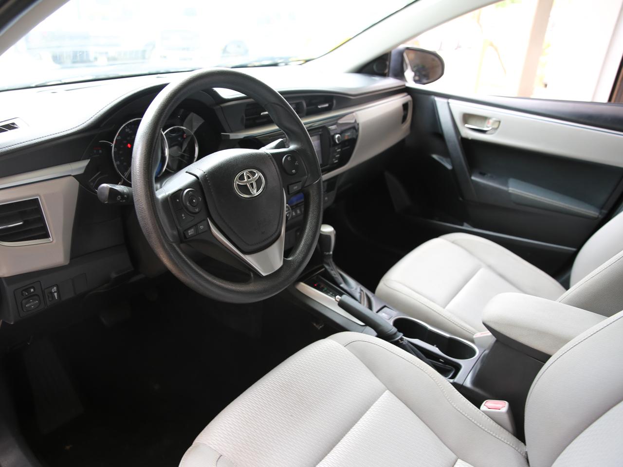 Toyota Corolla  2014
