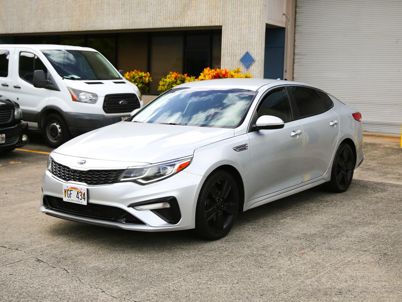 Kia Optima  2020