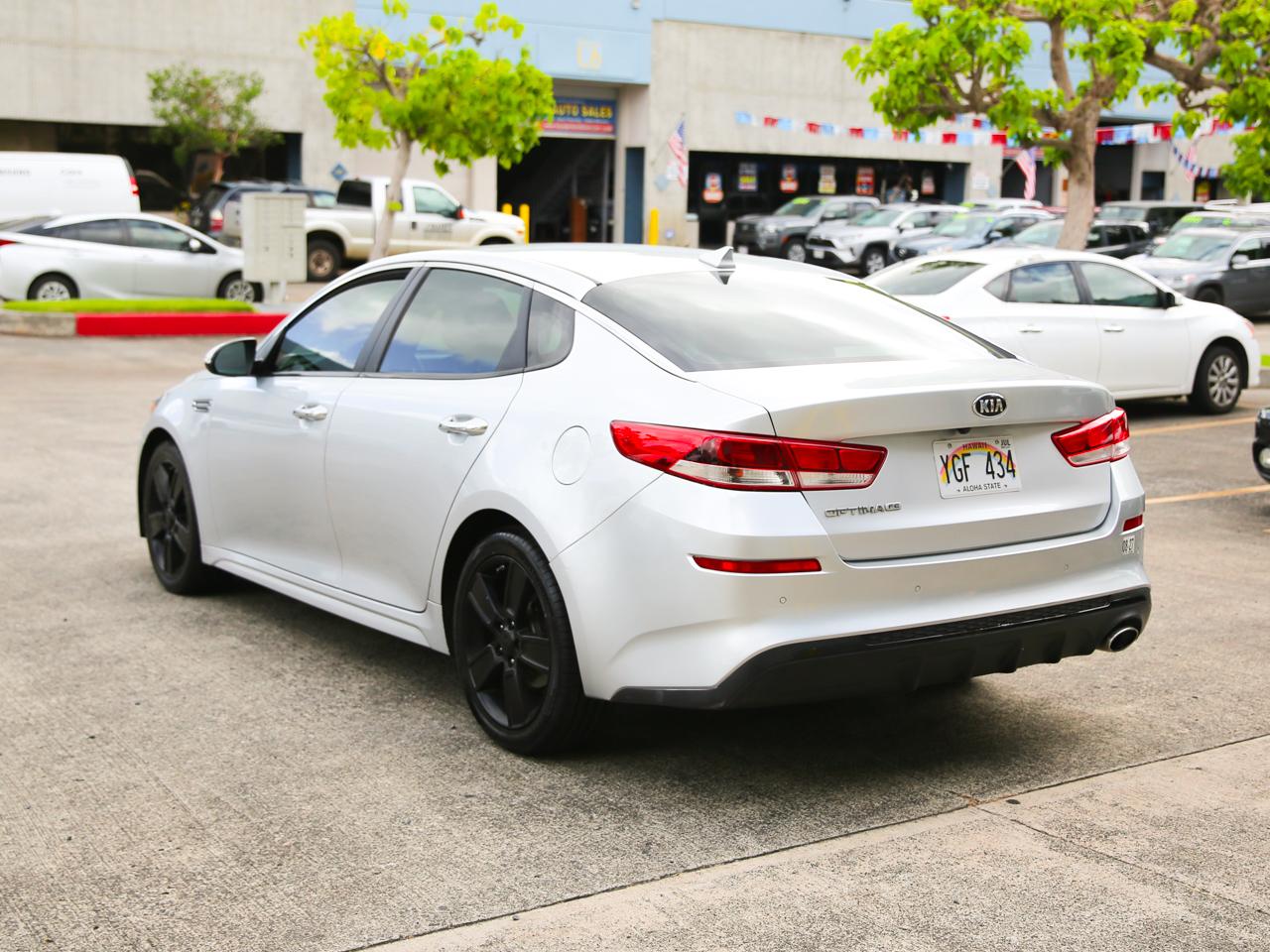 Kia Optima  2020