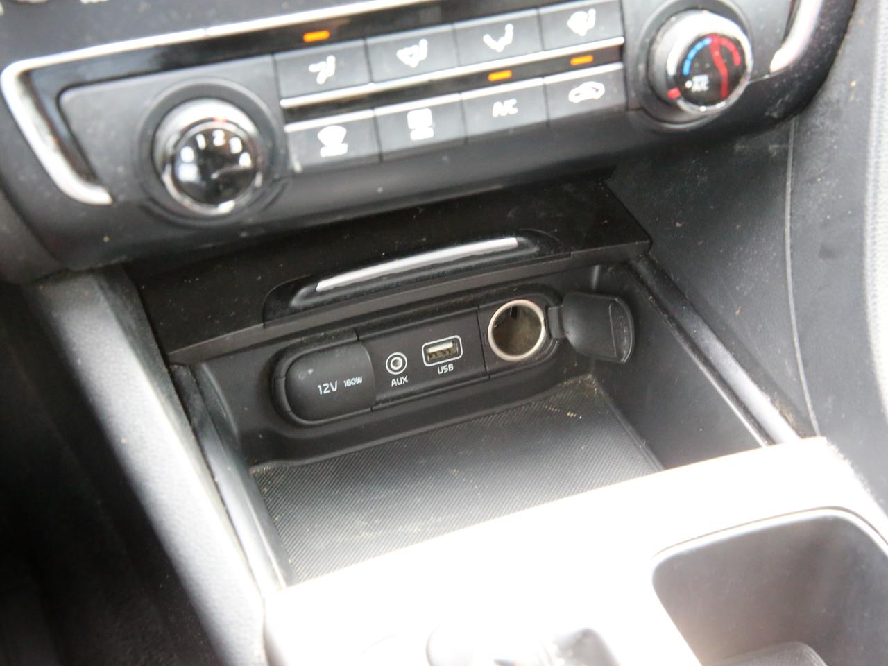 Kia Optima  2020