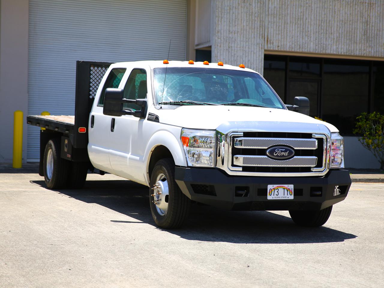 2012 Ford Super Duty F-350 DRW XL Crew Cab & Chassis 176" W.B