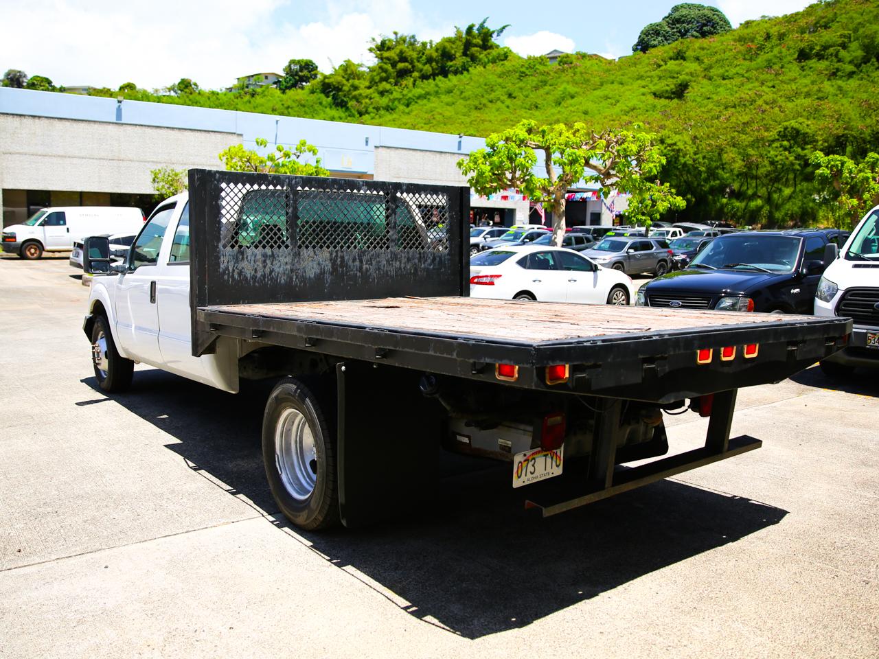 Ford Super Duty F-350 DRW  2012