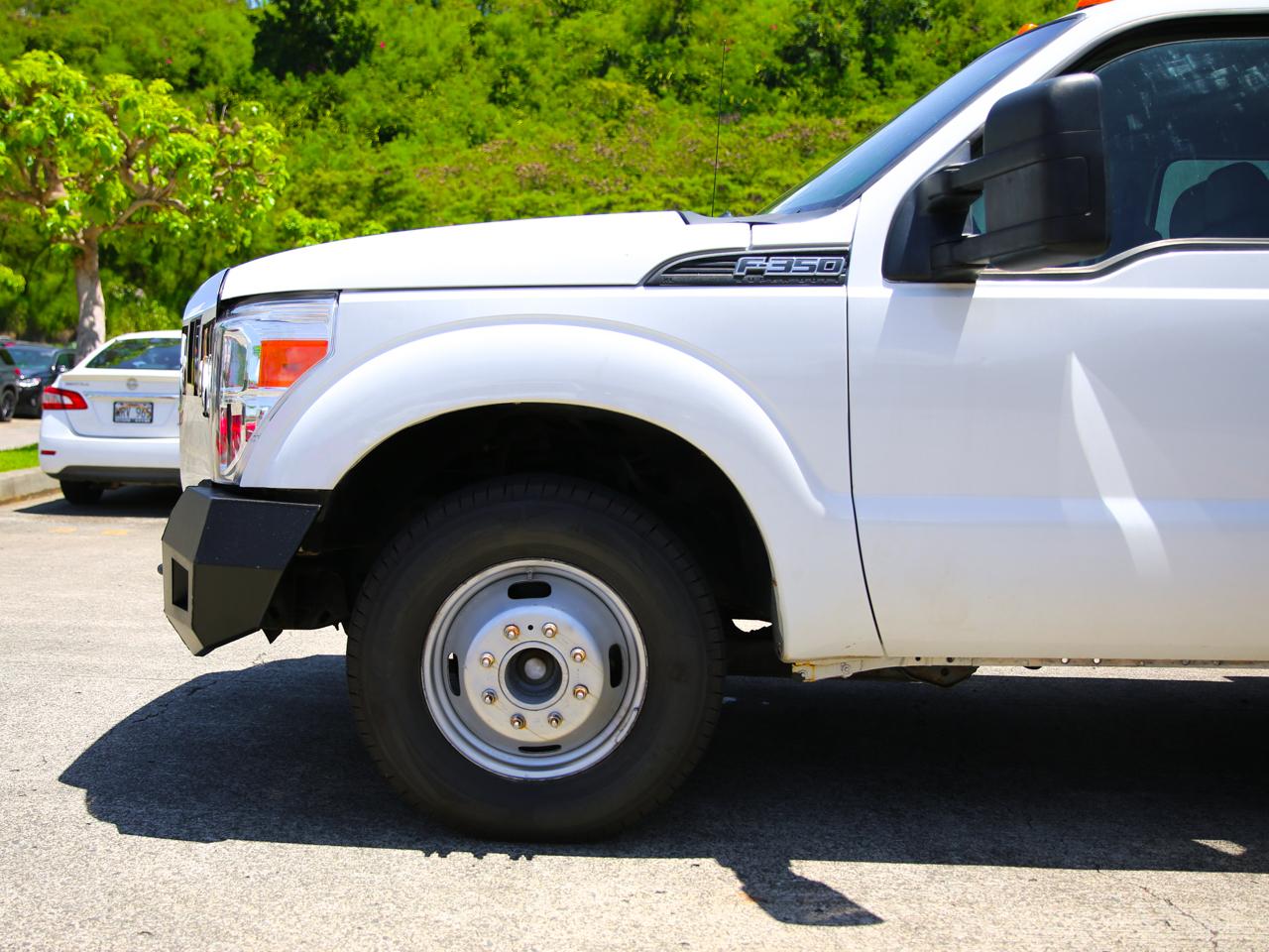 Ford Super Duty F-350 DRW  2012
