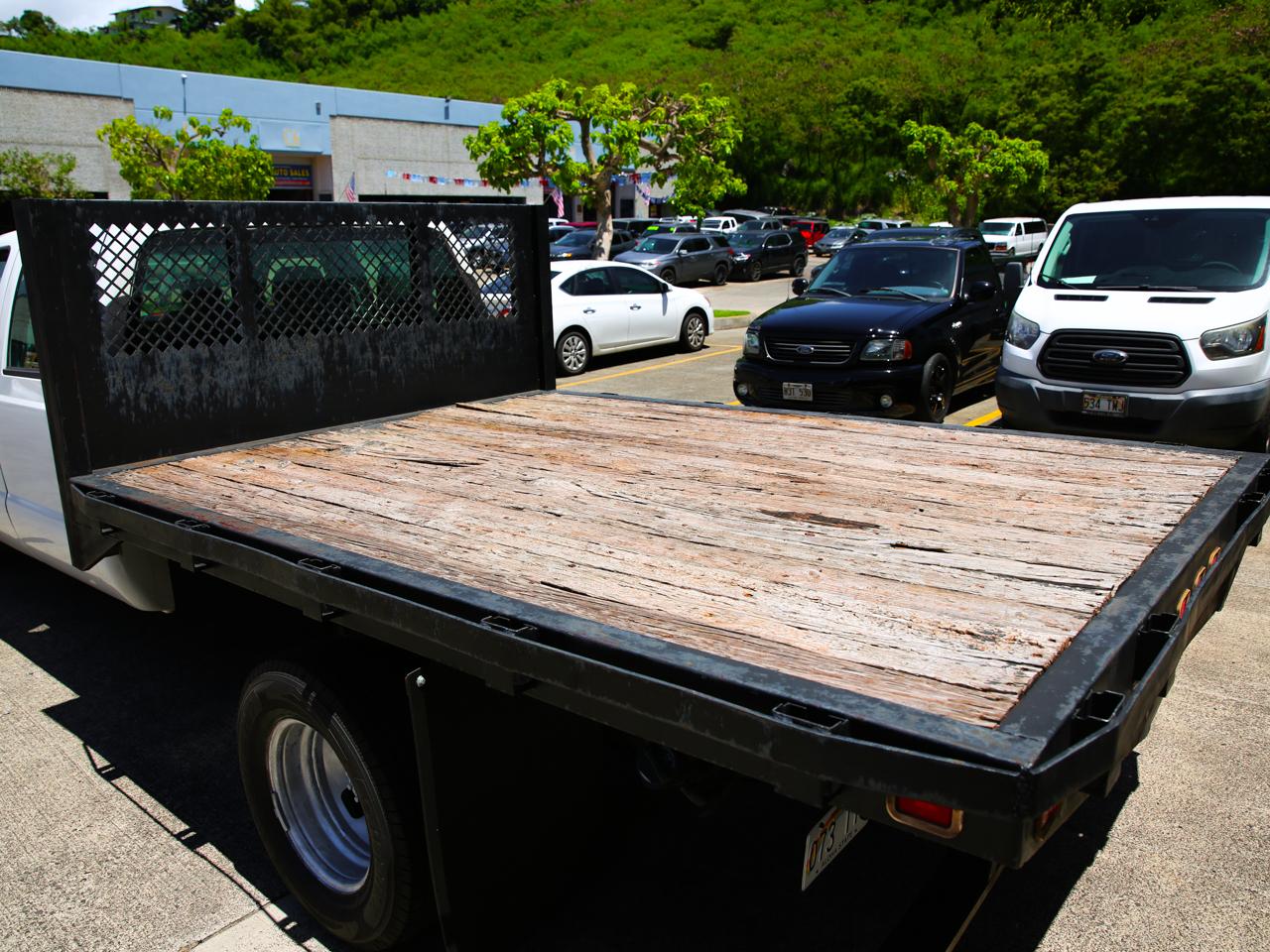 Ford Super Duty F-350 DRW  2012