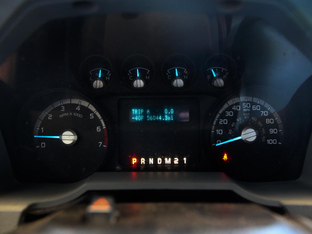 Ford Super Duty F-350 DRW  2012