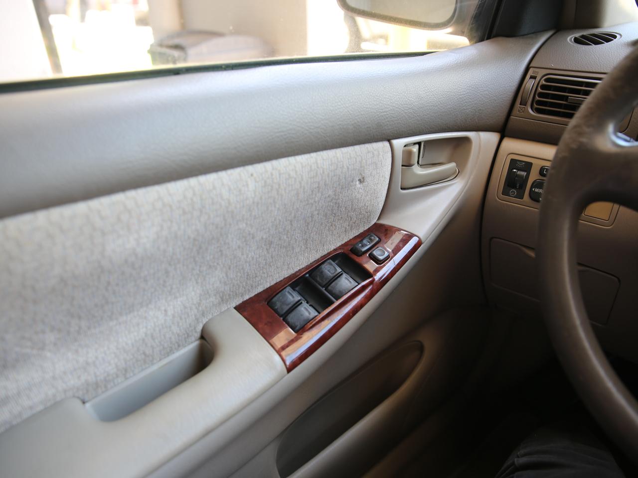 Toyota Corolla  2003