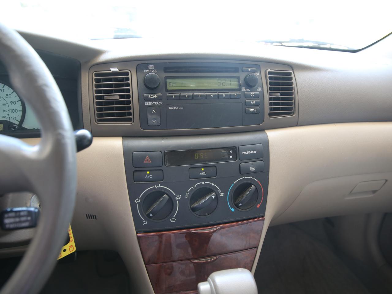 Toyota Corolla  2003