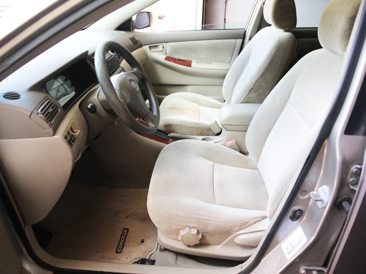 Toyota Corolla  2003