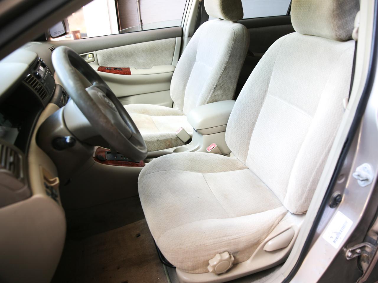 Toyota Corolla  2003