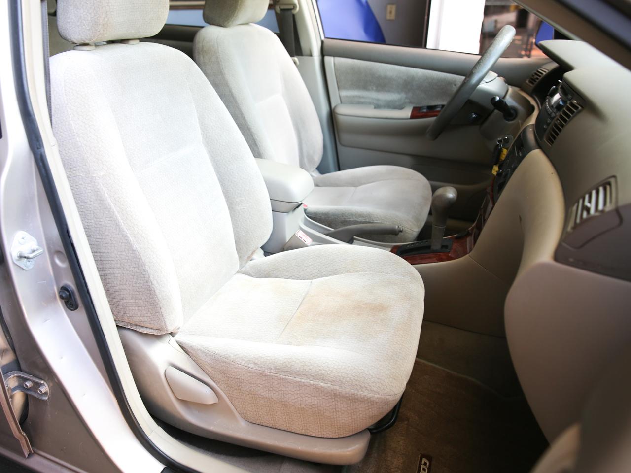 Toyota Corolla  2003