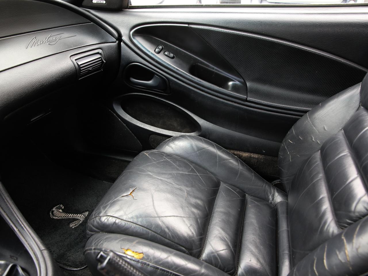 Ford Mustang SVT Cobra Coupe 1994