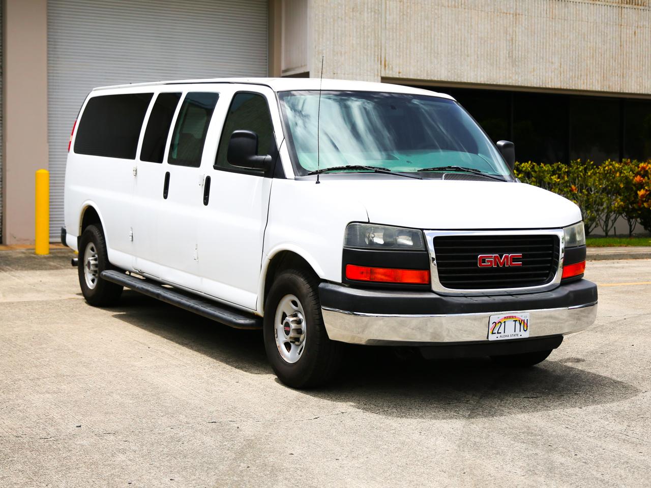 GMC Savana Passenger  2015
