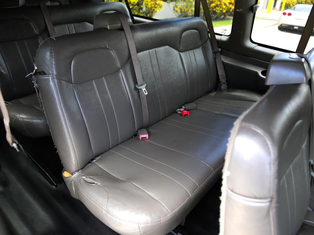 GMC Savana Passenger  2015