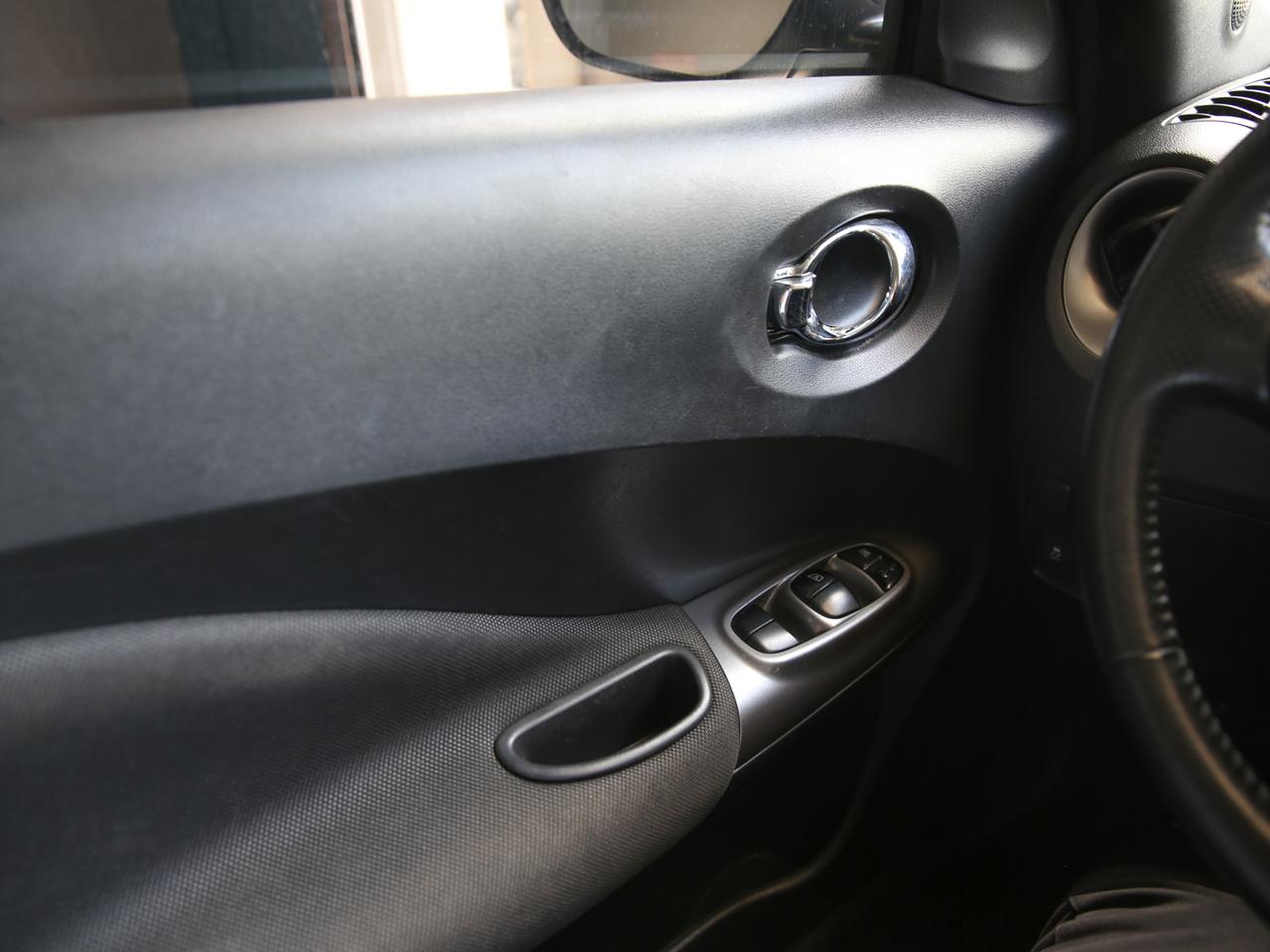 Nissan Juke  2012