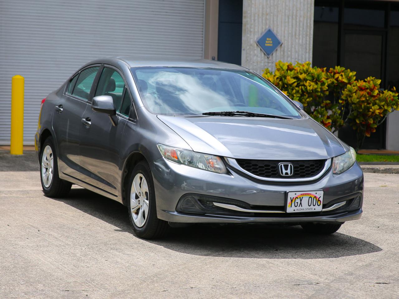 Honda Civic LX sedan 2013