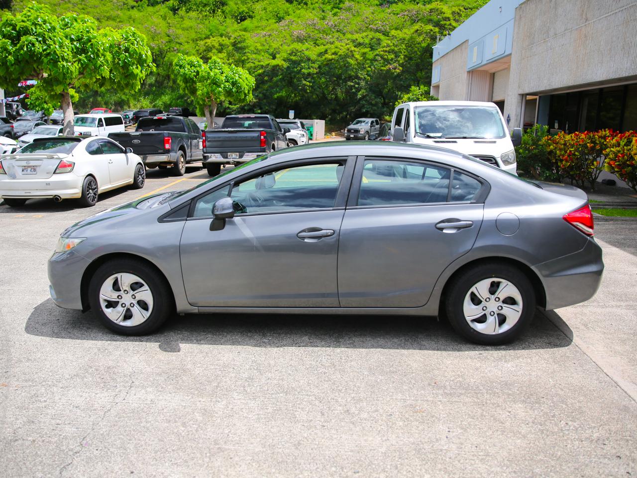 Honda Civic LX sedan 2013