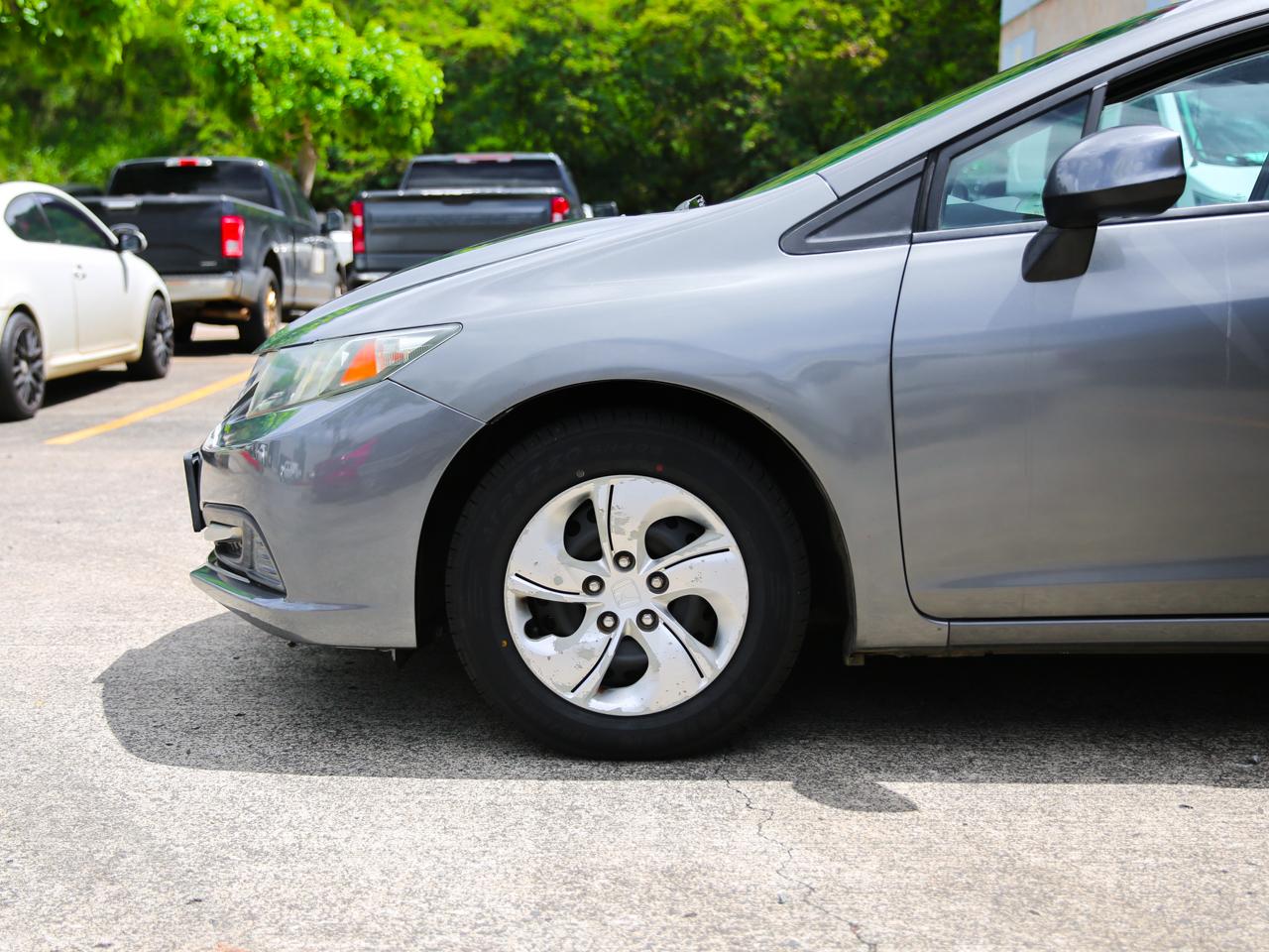 Honda Civic LX sedan 2013