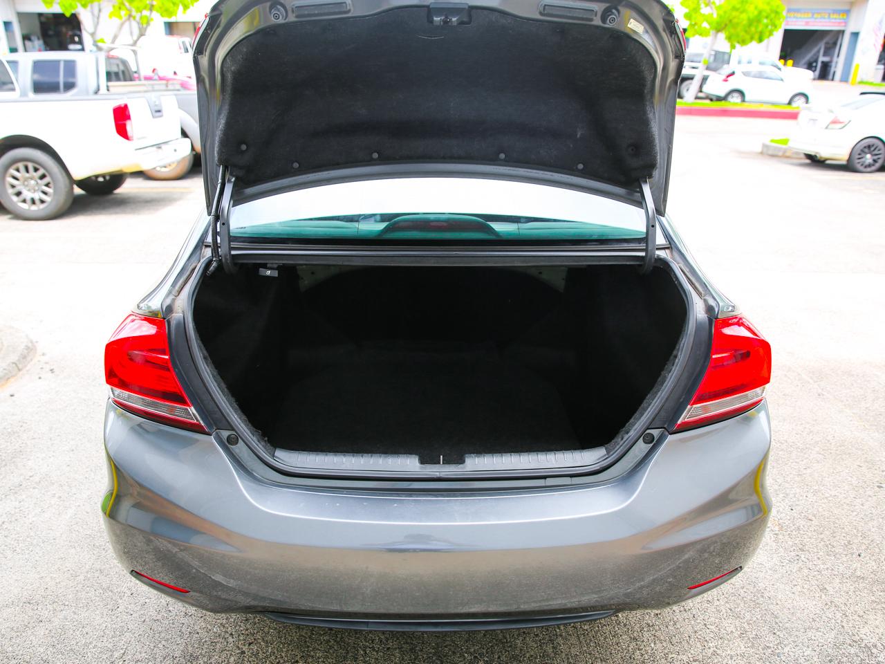 Honda Civic LX sedan 2013