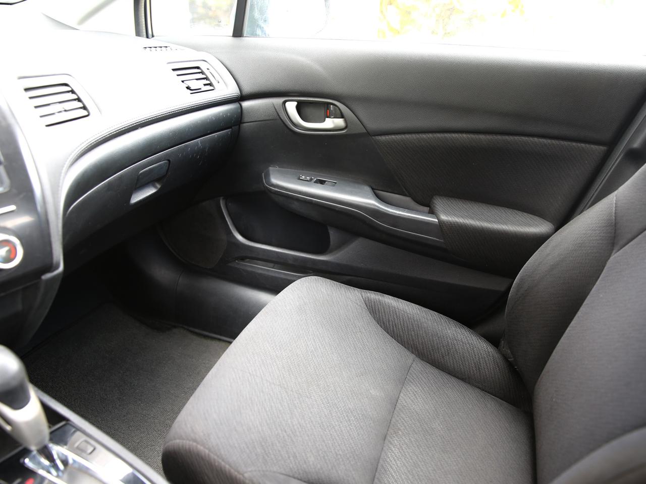 Honda Civic LX sedan 2013