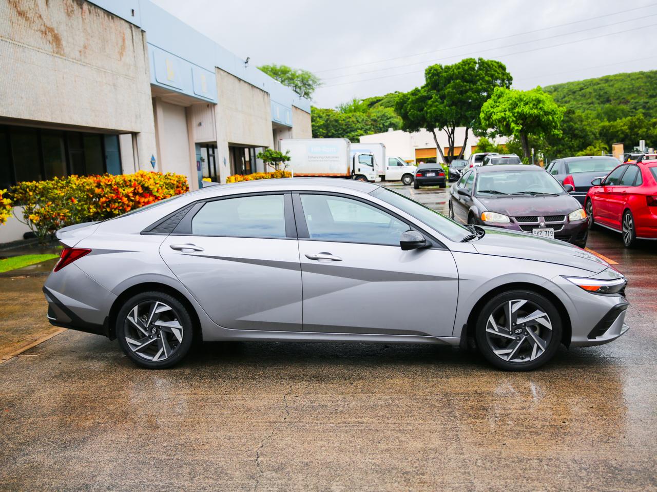 Hyundai Elantra SEL Sport 2025