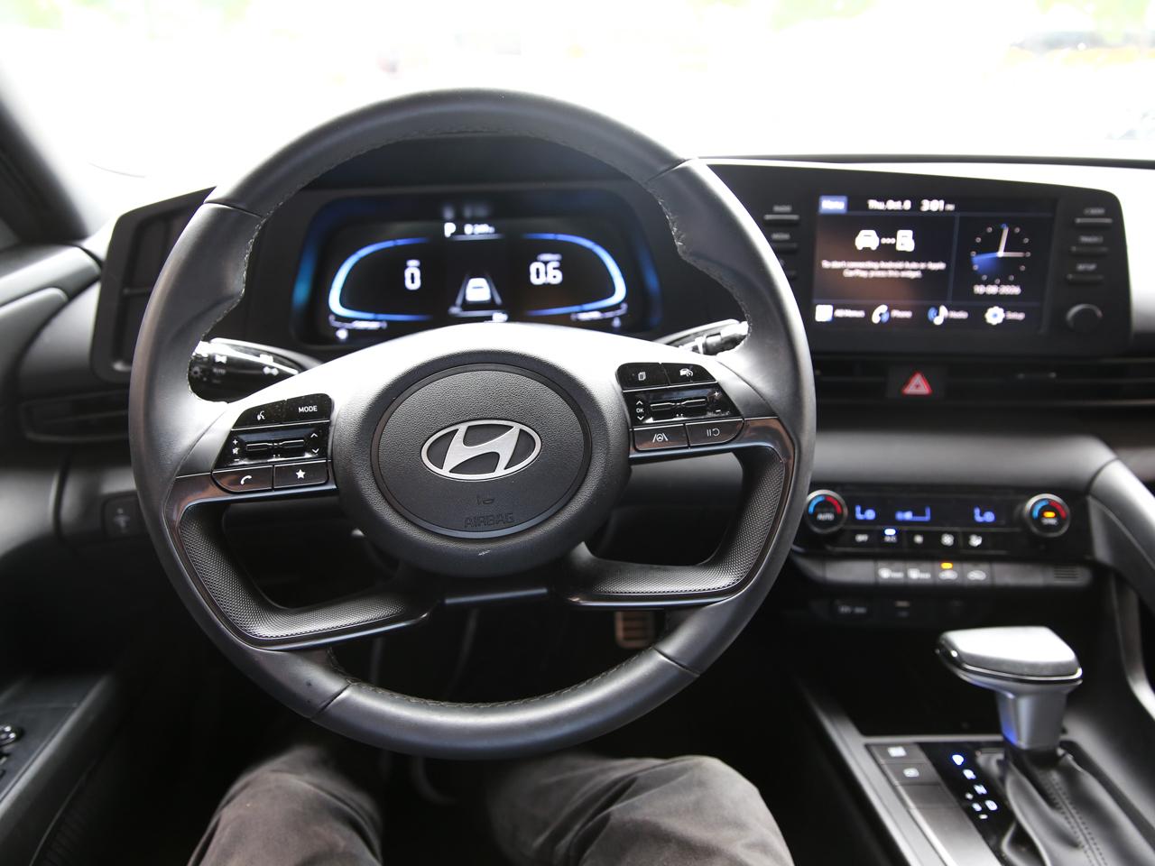 Hyundai Elantra SEL Sport 2025