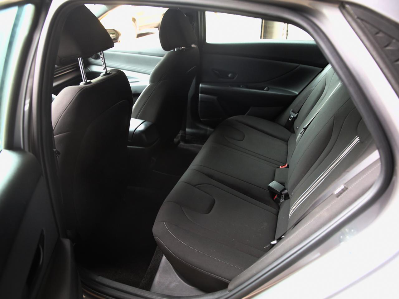 Hyundai Elantra SEL Sport 2025
