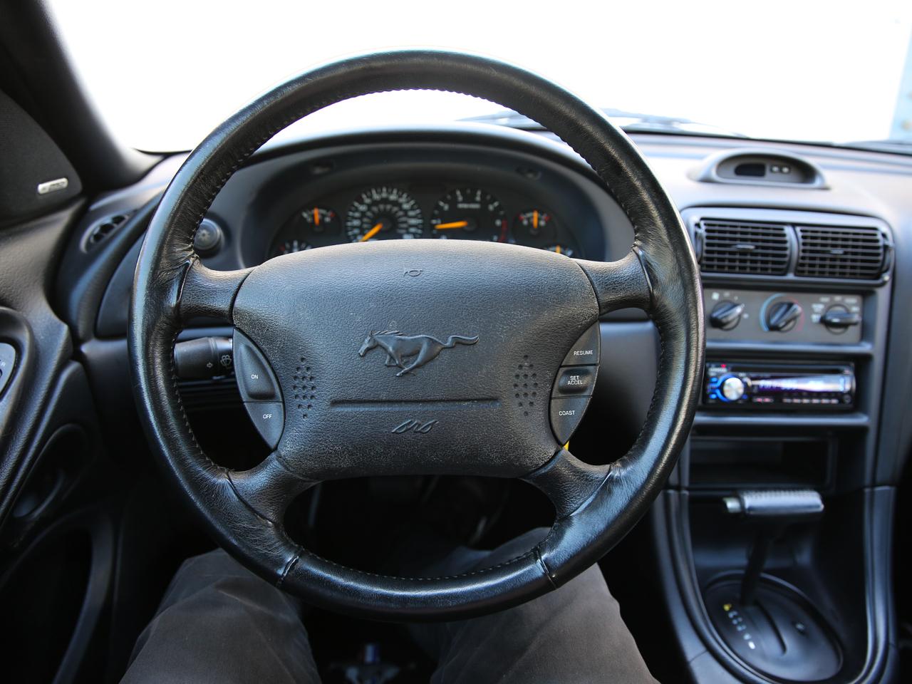 Ford Mustang  1995