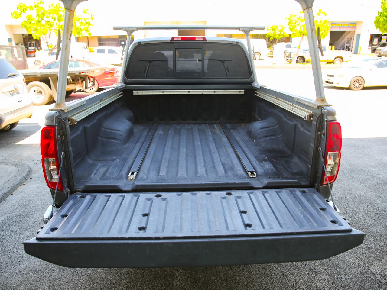 Nissan Frontier  2016