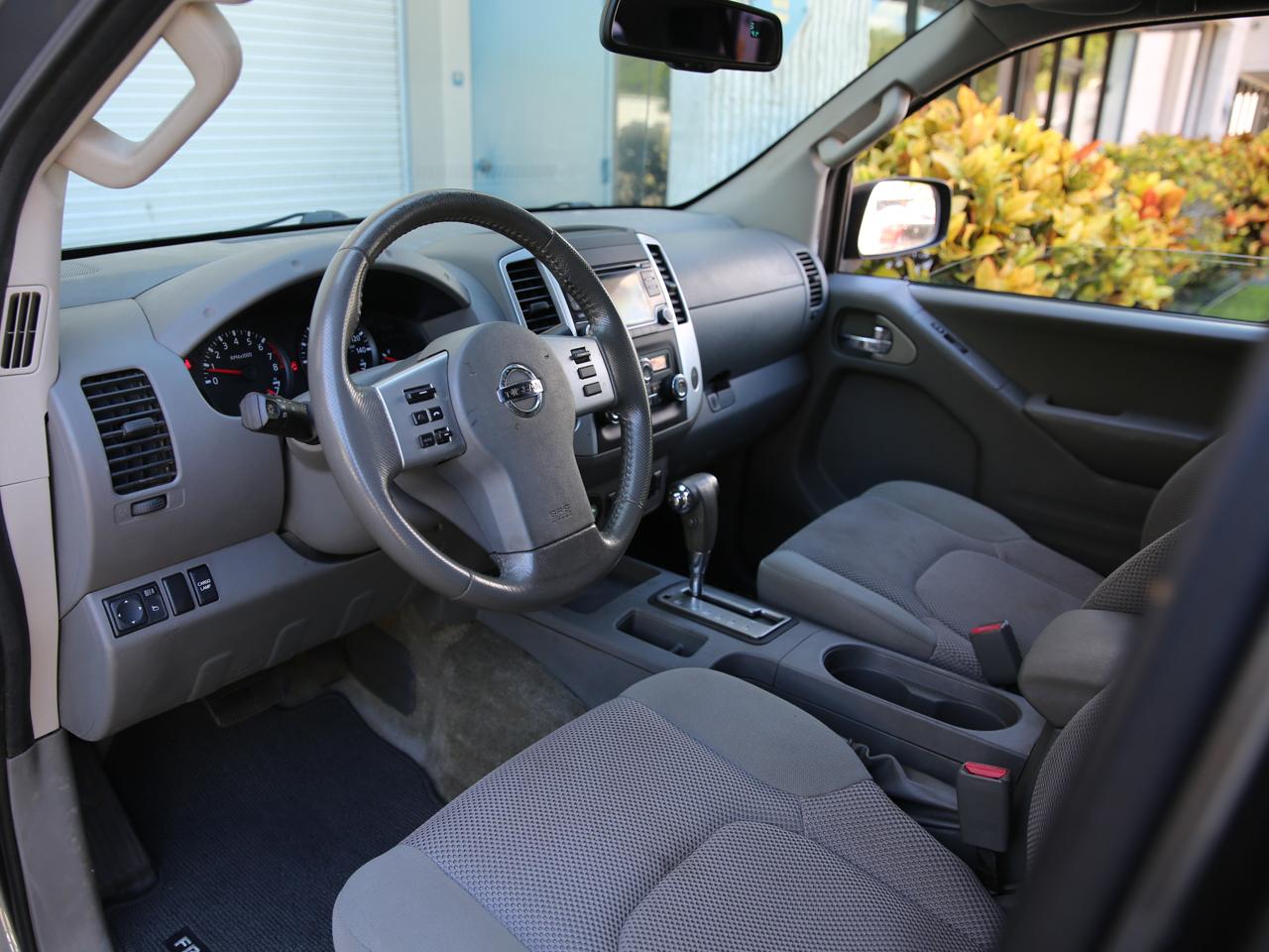 Nissan Frontier  2016