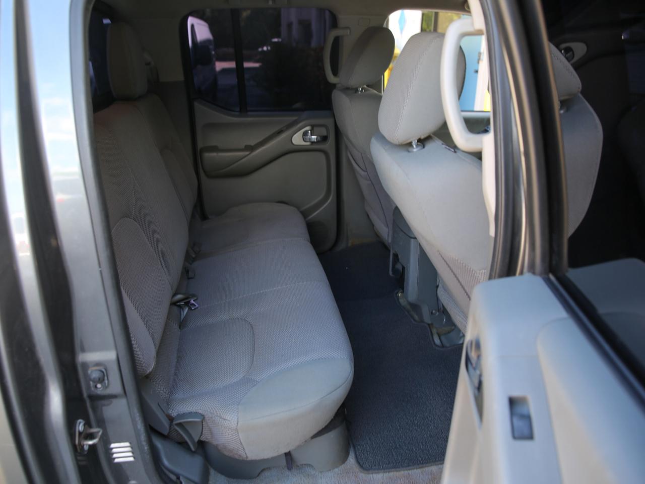 Nissan Frontier  2016