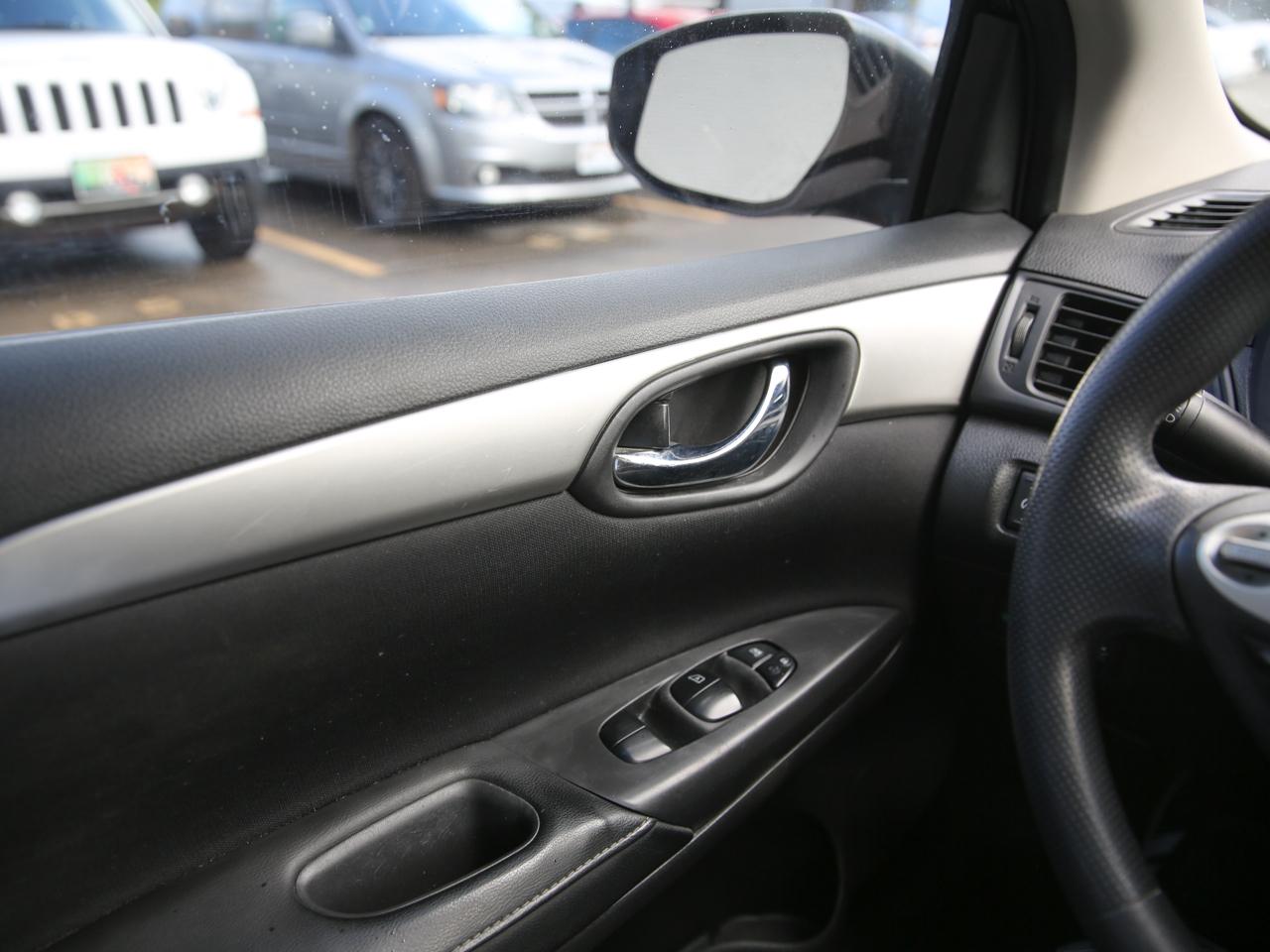 Nissan Sentra S Sedan 2019