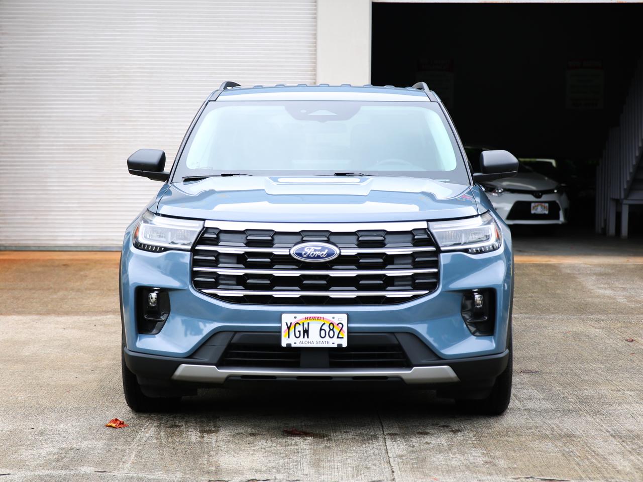 Ford Explorer  2025