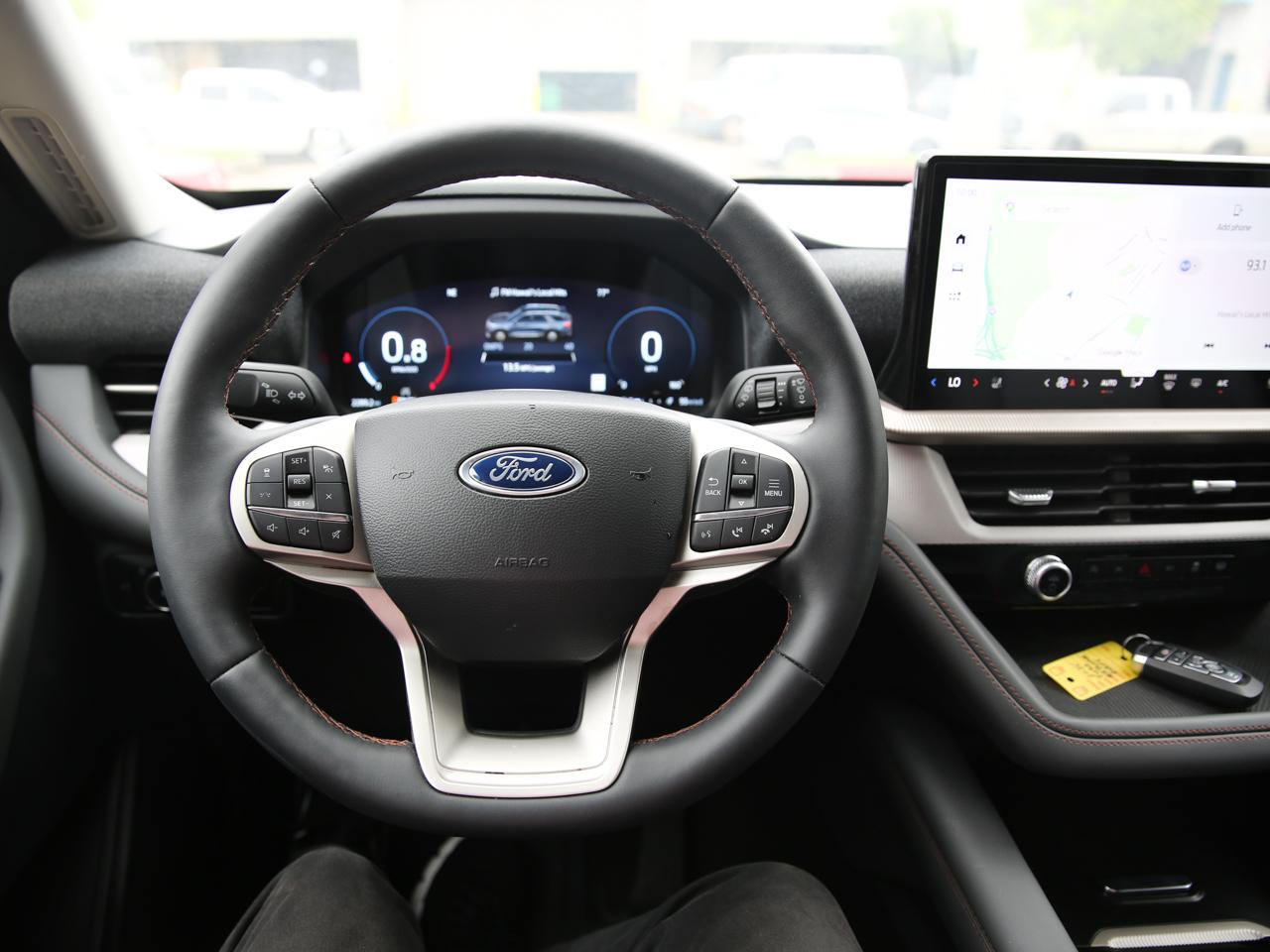 Ford Explorer  2025