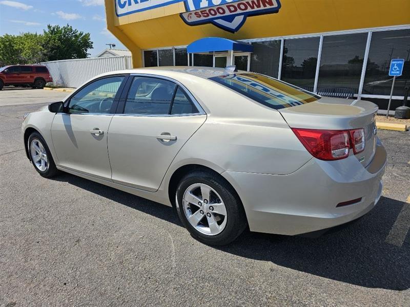 Chevrolet Malibu  2014