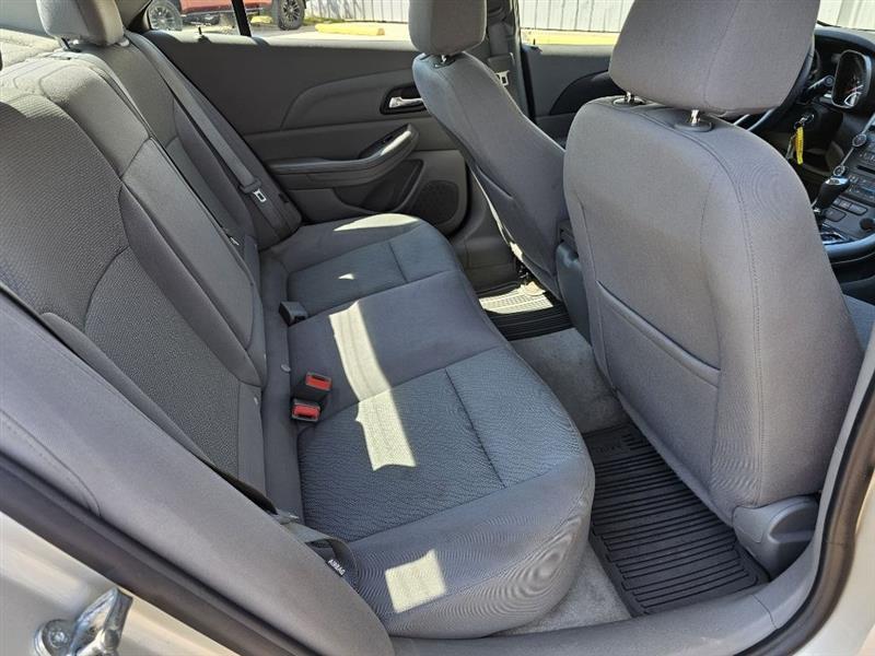 Chevrolet Malibu  2014