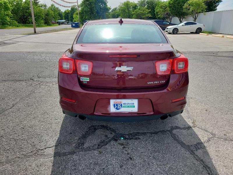 Chevrolet Malibu  2015